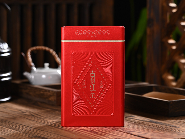 晚上喝紅茶好嗎？喝紅茶的最佳時期是什么時候？-葉片情茶業